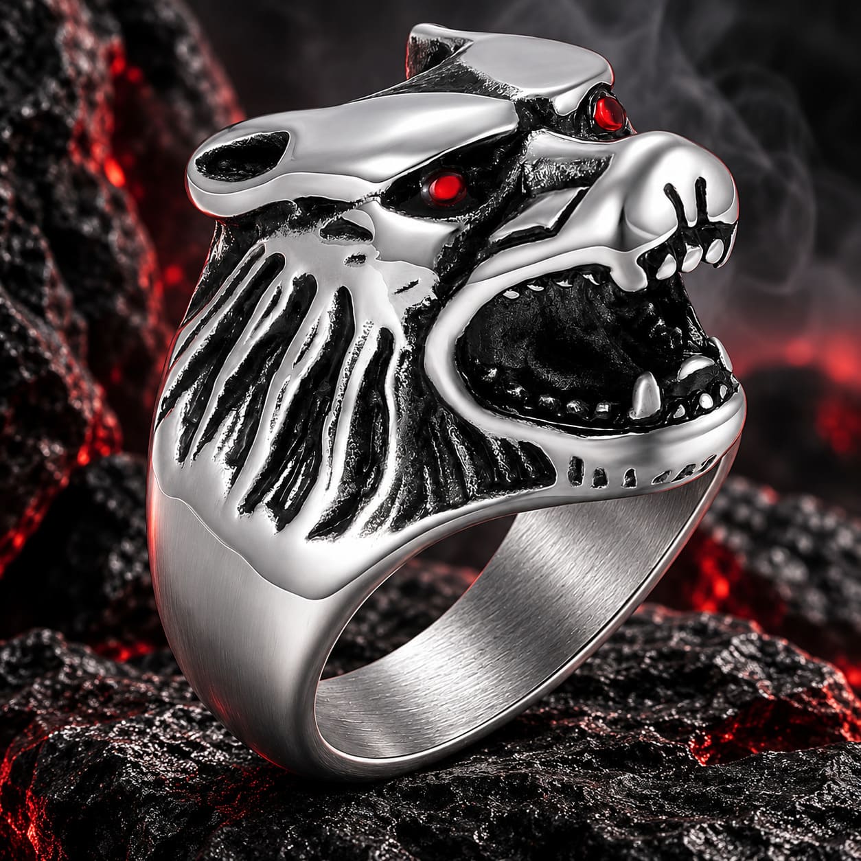 Bague Tête de Loup aux Yeux Rouges